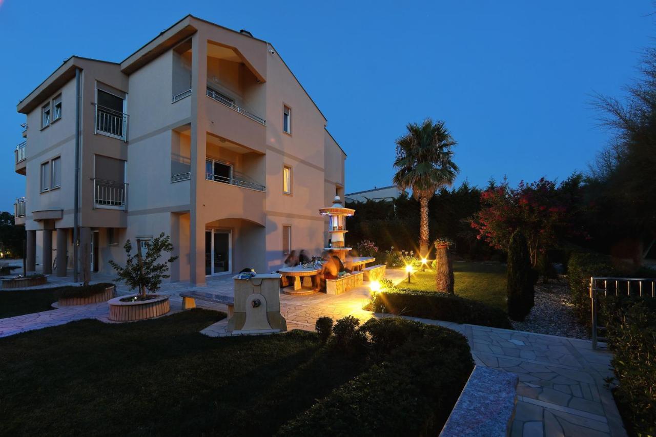 Villa Palma ซูโกชัน ภายนอก รูปภาพ