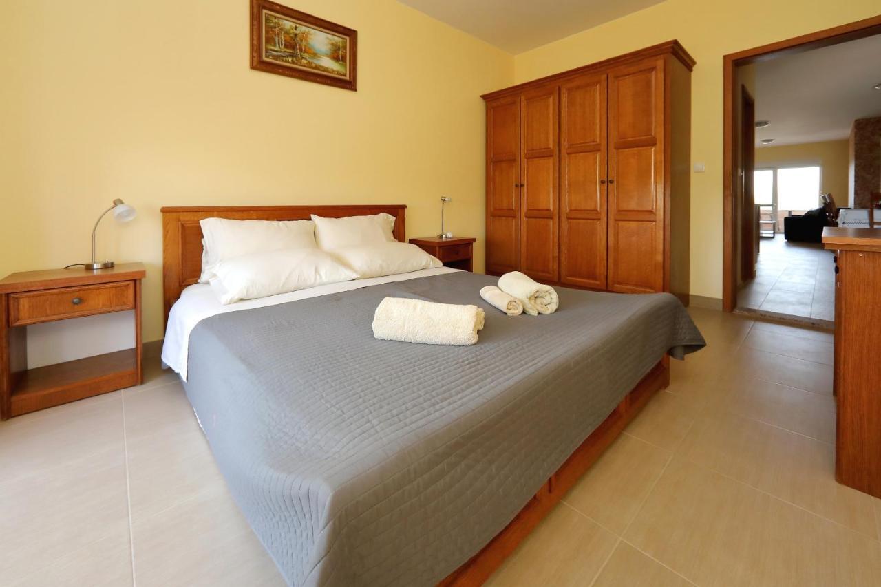 Villa Palma ซูโกชัน ภายนอก รูปภาพ